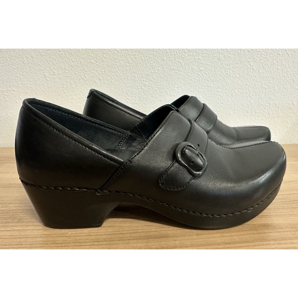 Dansko Tamara Clogs Womens US Size 9.5 - 10 EU 40 Black Leather Buckle Strap